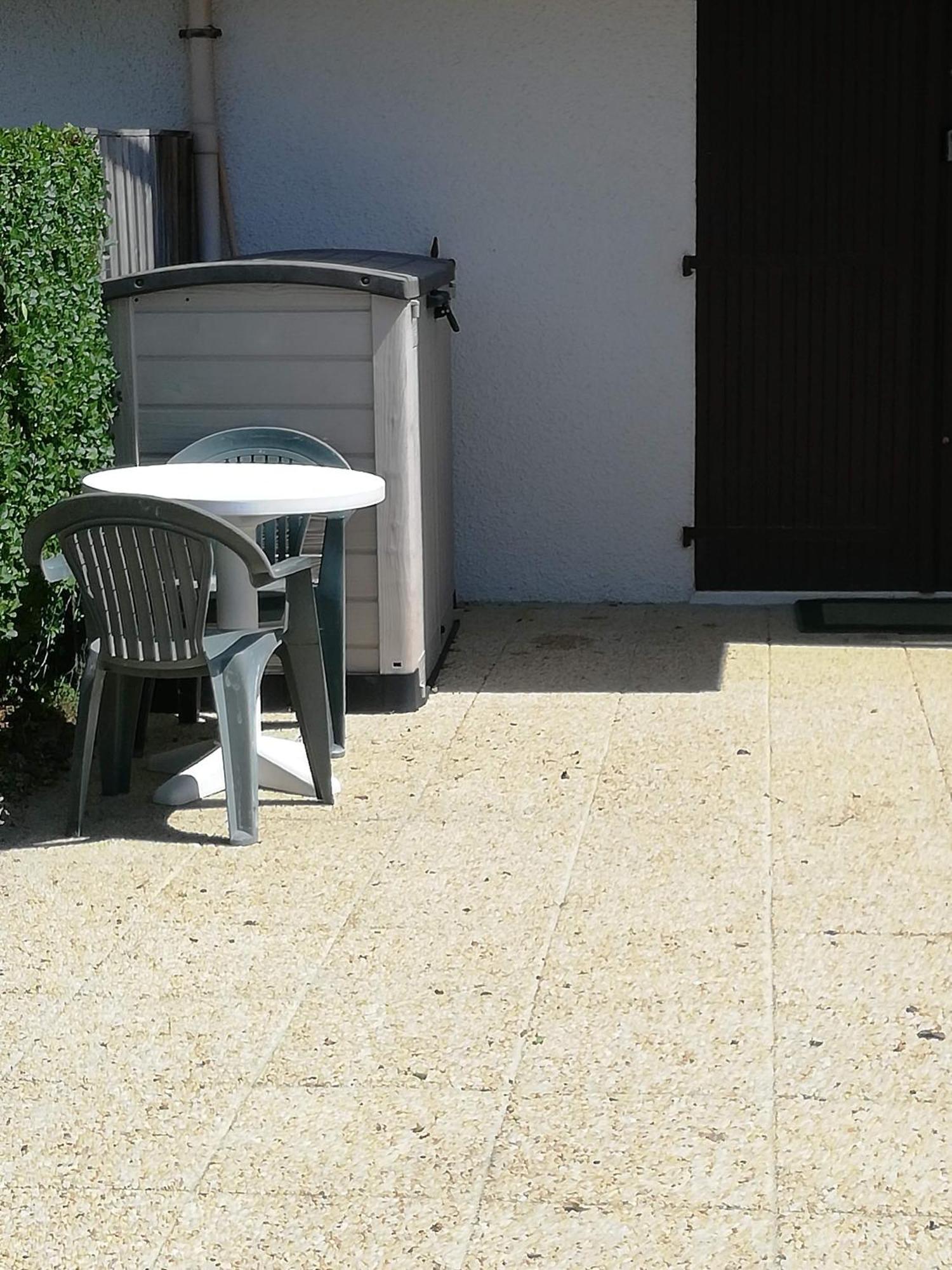 Juno Apartment Courseulles-sur-Mer Bagian luar foto